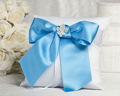 Fleur de Lis Ribbon Ring Pillow